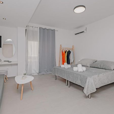 777 Studios Corfu Agios Ioannis  Екстер'єр фото